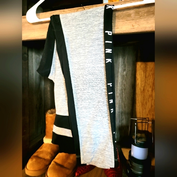 Pink leggings - Picture 1 of 2